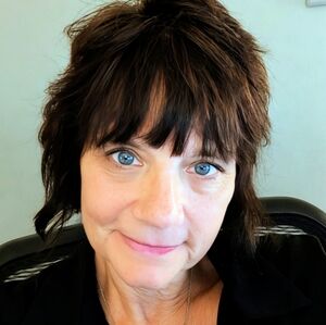 Meet your Posher, Christine